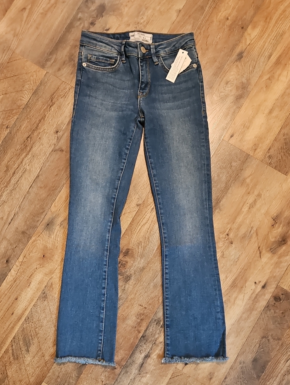 👖Free People Blue Boot Cut-Leg Jeans with Frayed Hem